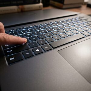 Include "keyboard", "trackpad", model, Pakistan